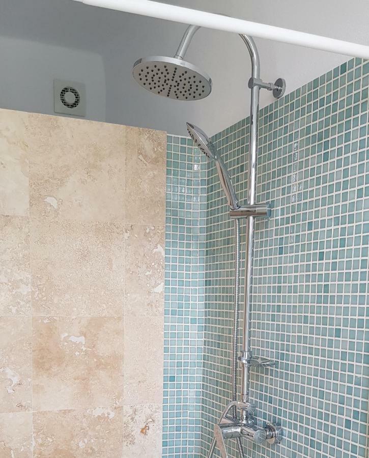 トゥルゴヴィシュテOld Town Apartamentアパートメント エクステリア 写真