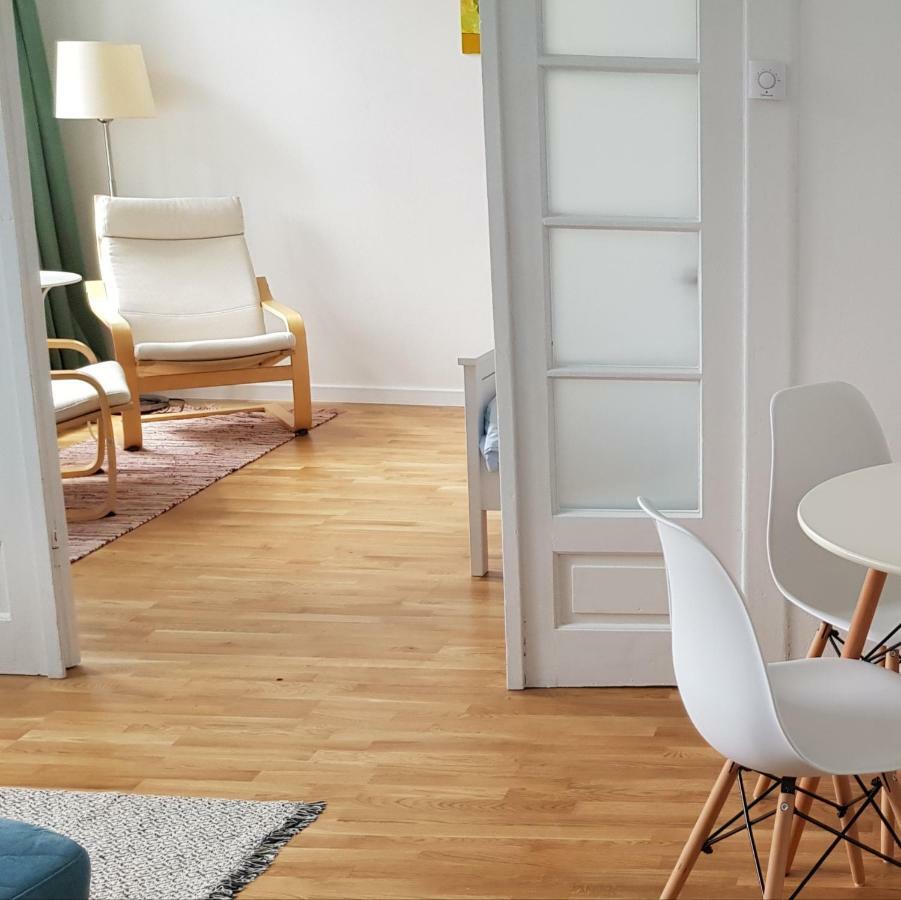 トゥルゴヴィシュテOld Town Apartamentアパートメント エクステリア 写真